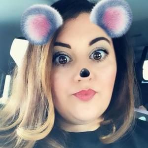 Meet your Posher, Holly